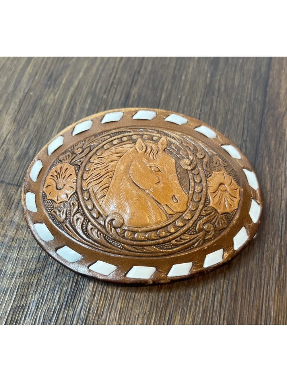 Horse Head Embossed Stitched Border Western Cowboy Leather Belt Buckle.